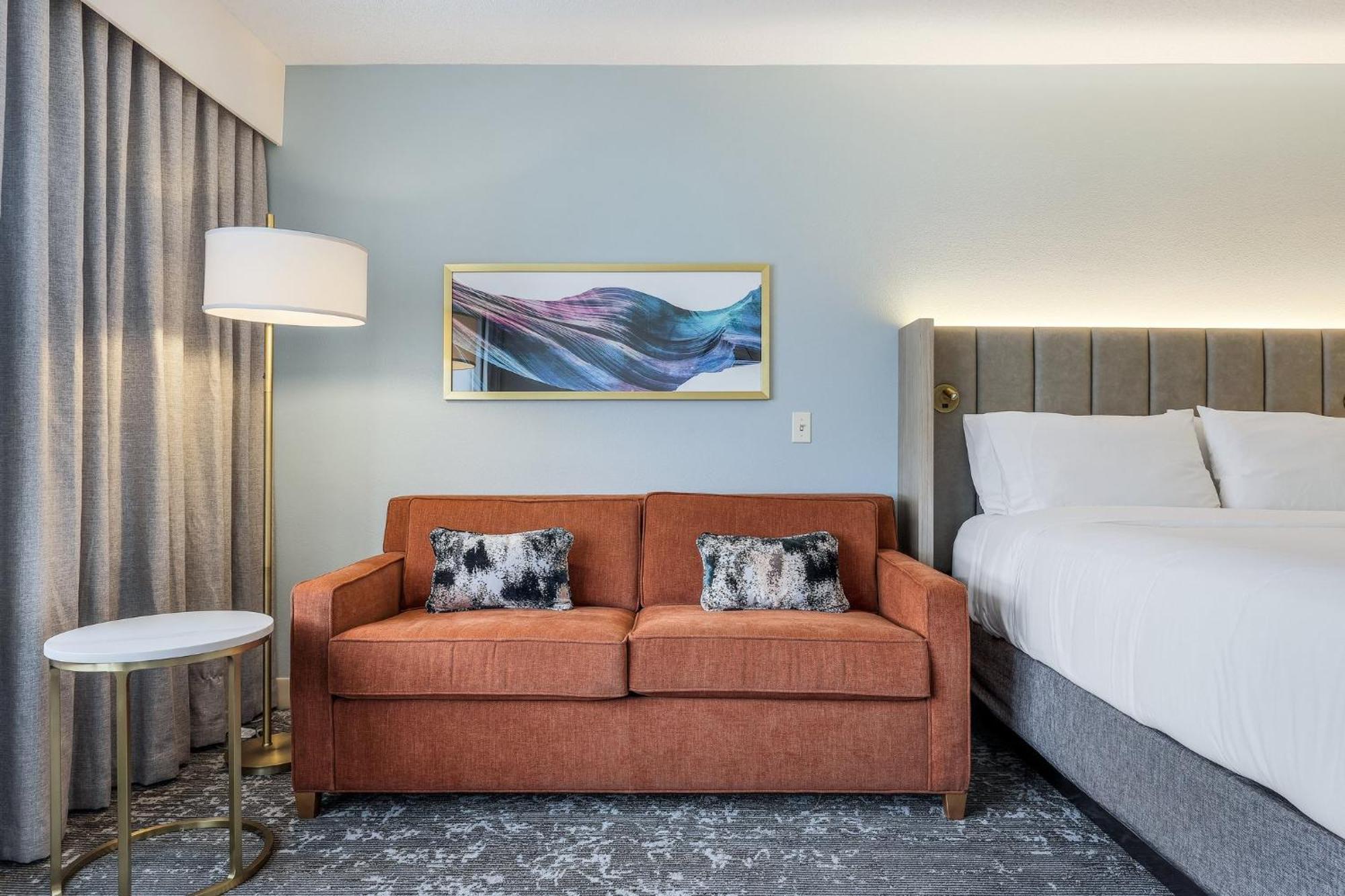 Отель Crowne Plaza Ft Myers Gulf Coast By Ihg Форт Майерс Экстерьер фото